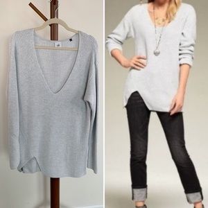 CABI Deep V Pullover Sweater Cloud Gray Notch Hem Zippered Cotton Nylon Viscose